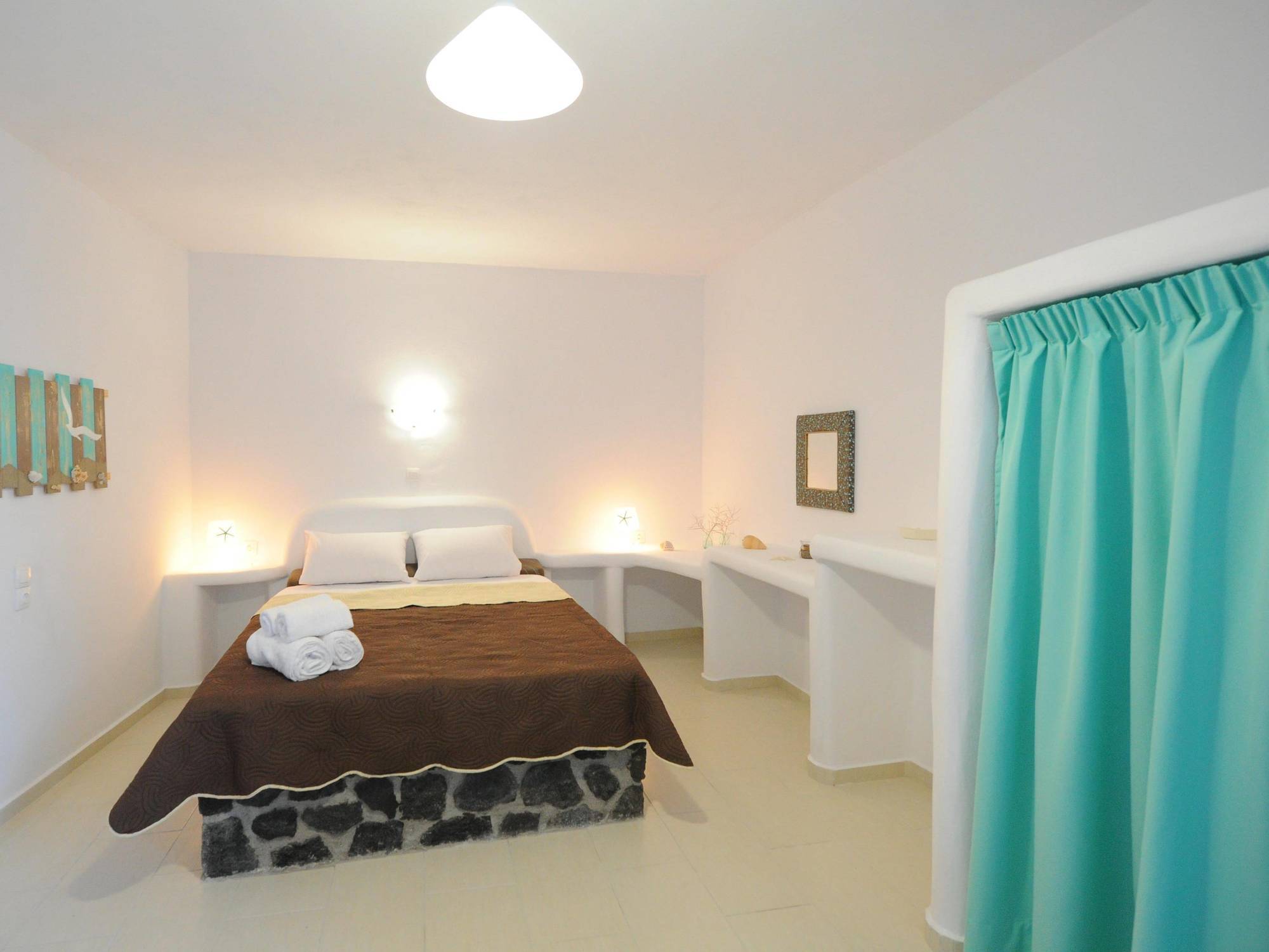 Manias Fira Residences Exterior foto