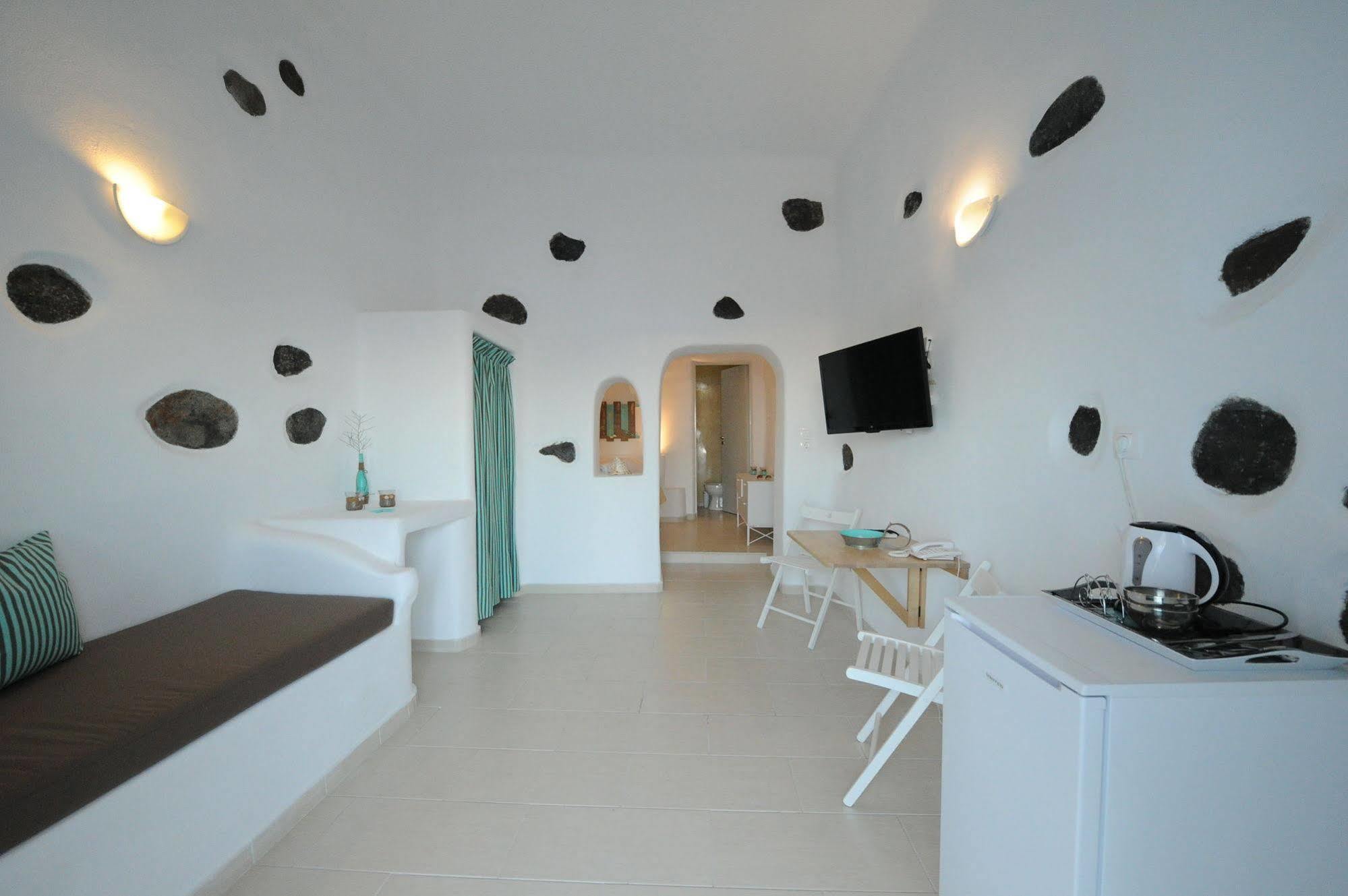 Manias Fira Residences Exterior foto